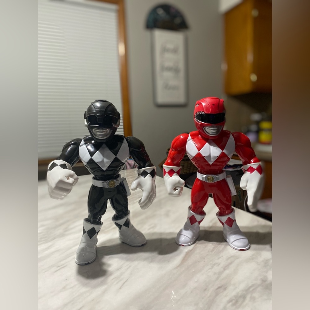 Power Ranger Action Figures - Picture 1 of 10